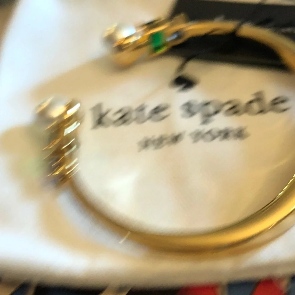 Authentic New with tag & dust bag kate spade Gold hinged Cuff Bracelet - Picture 7 of 9
